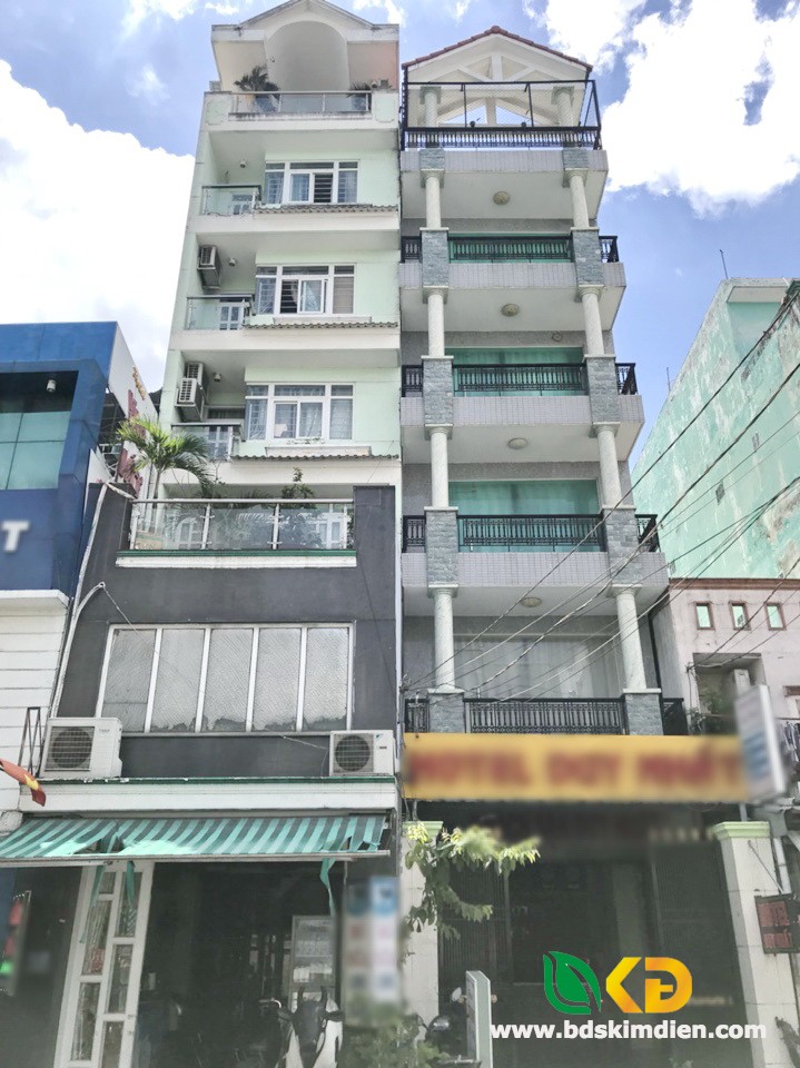 Bán gấp khách sạn Quận 7 mặt tiền đường Lý Phục Man phường Bình Thuận